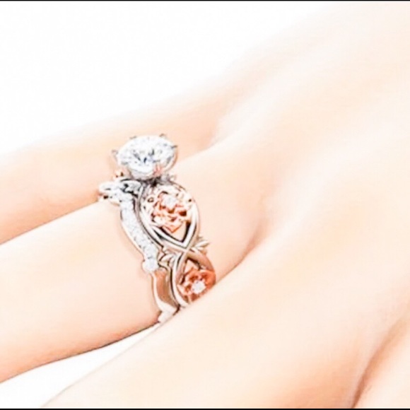 Womens Rings - Picture 3 of 3